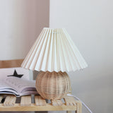 Vintage Rattan Lamp Table Korean Table Lamps for Bedroom Lamp Living Room Light Home Deco Creative Pleats Lamp with Led