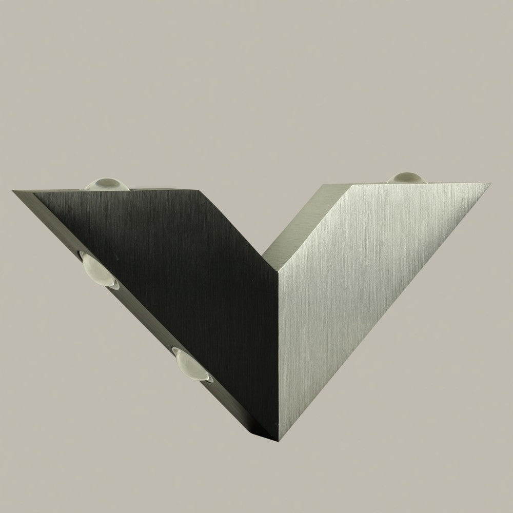 Modern Triangle 6W LED Wall Sconce LED Integrated | heparts